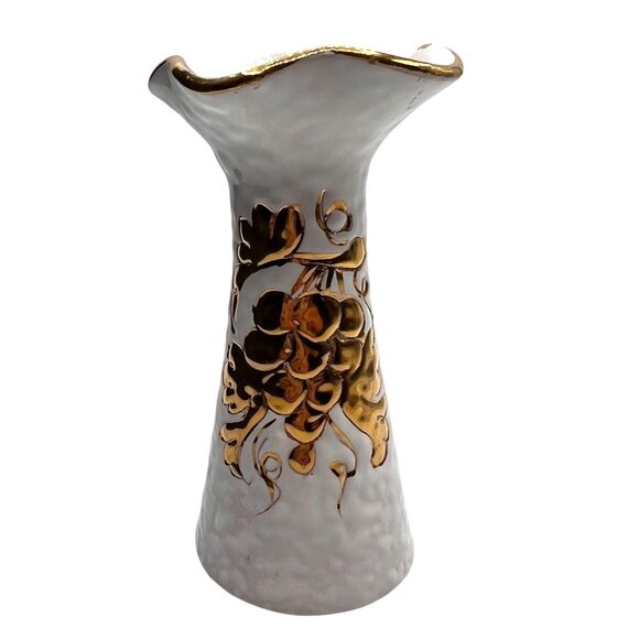 Vintage White Gold Porcelain Vase 24 Kt Gold Grape Designs Made in Italy Rare - Picture 1 of 10